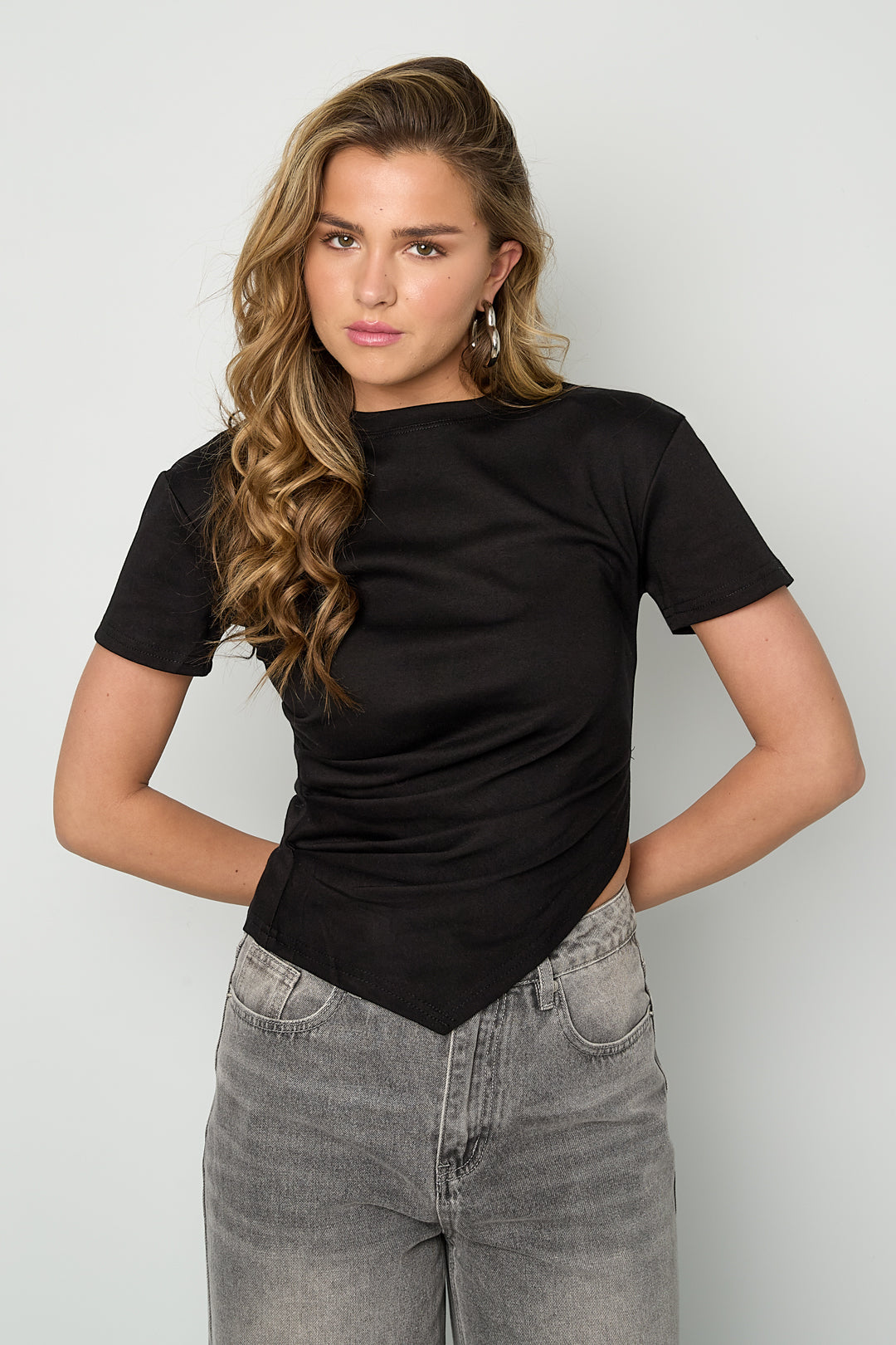 Women's asymmetrical cut t-shirt – image 4