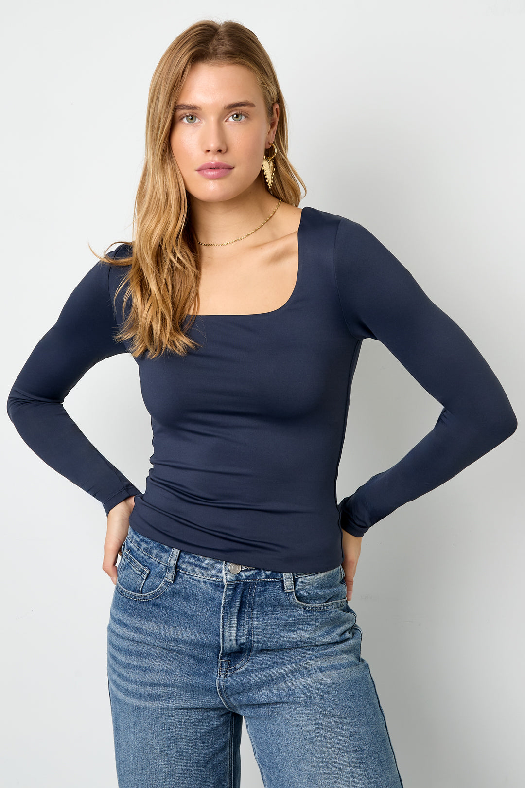 Dames basic top met lange mouwen van gebreid nylon – productfoto 5