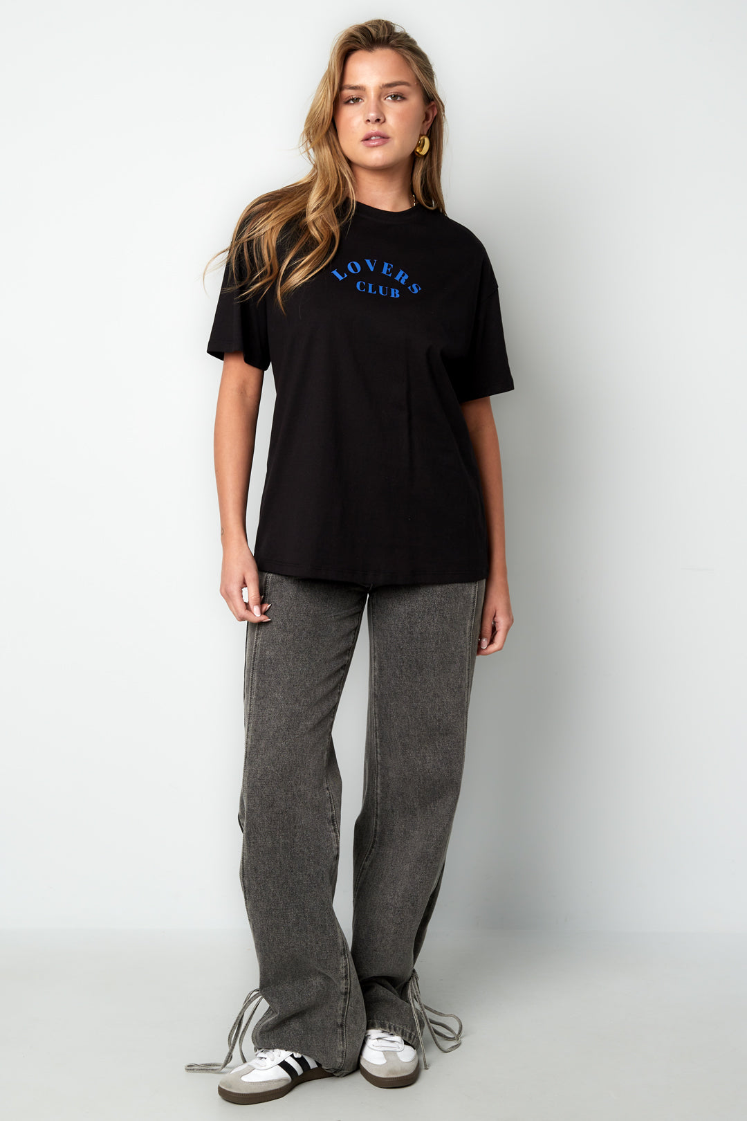 T-shirt pour femmes avec inscription – photo 4