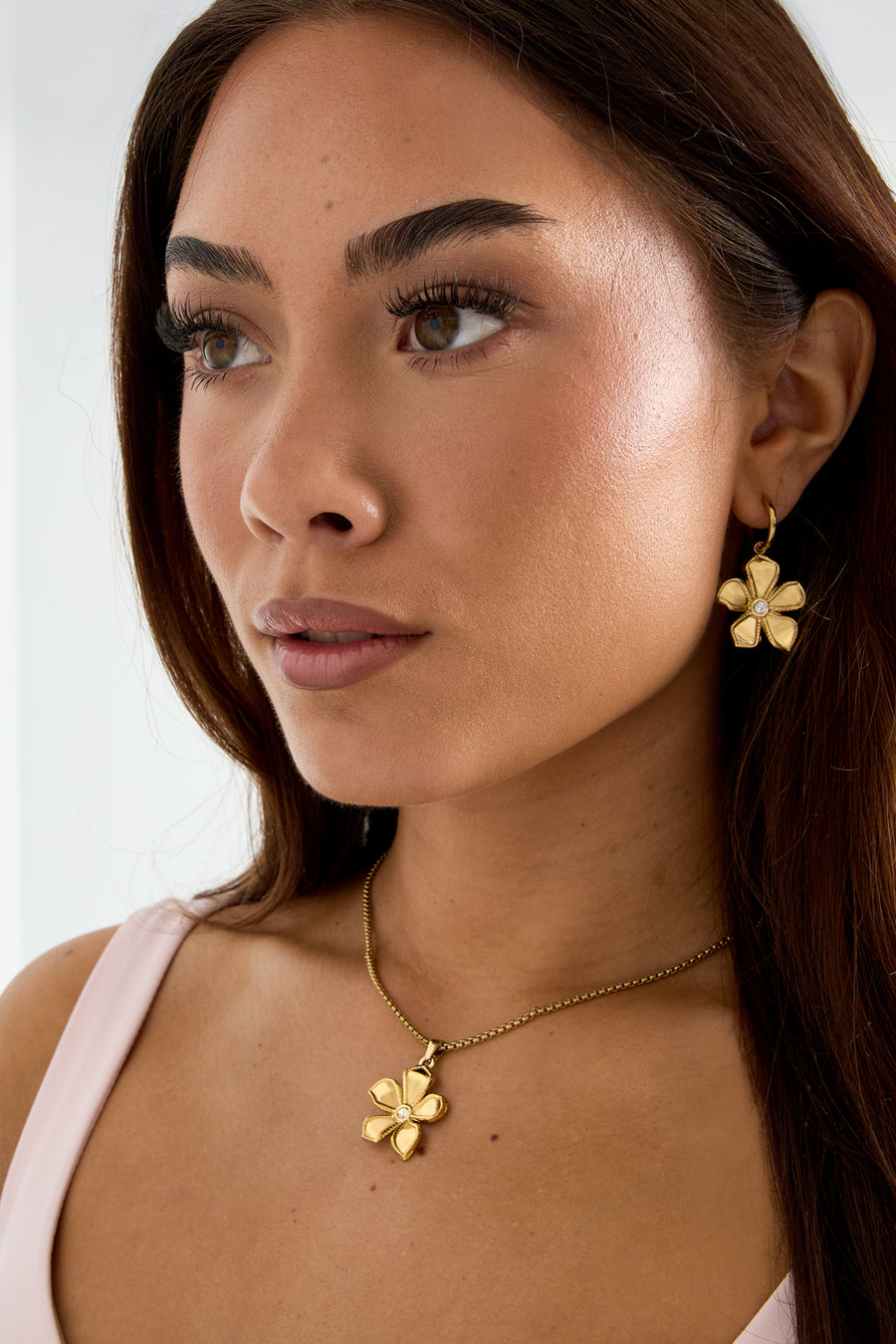 Women's Stainless Steel Drop Earrings with Flower Design – Gold-Colored