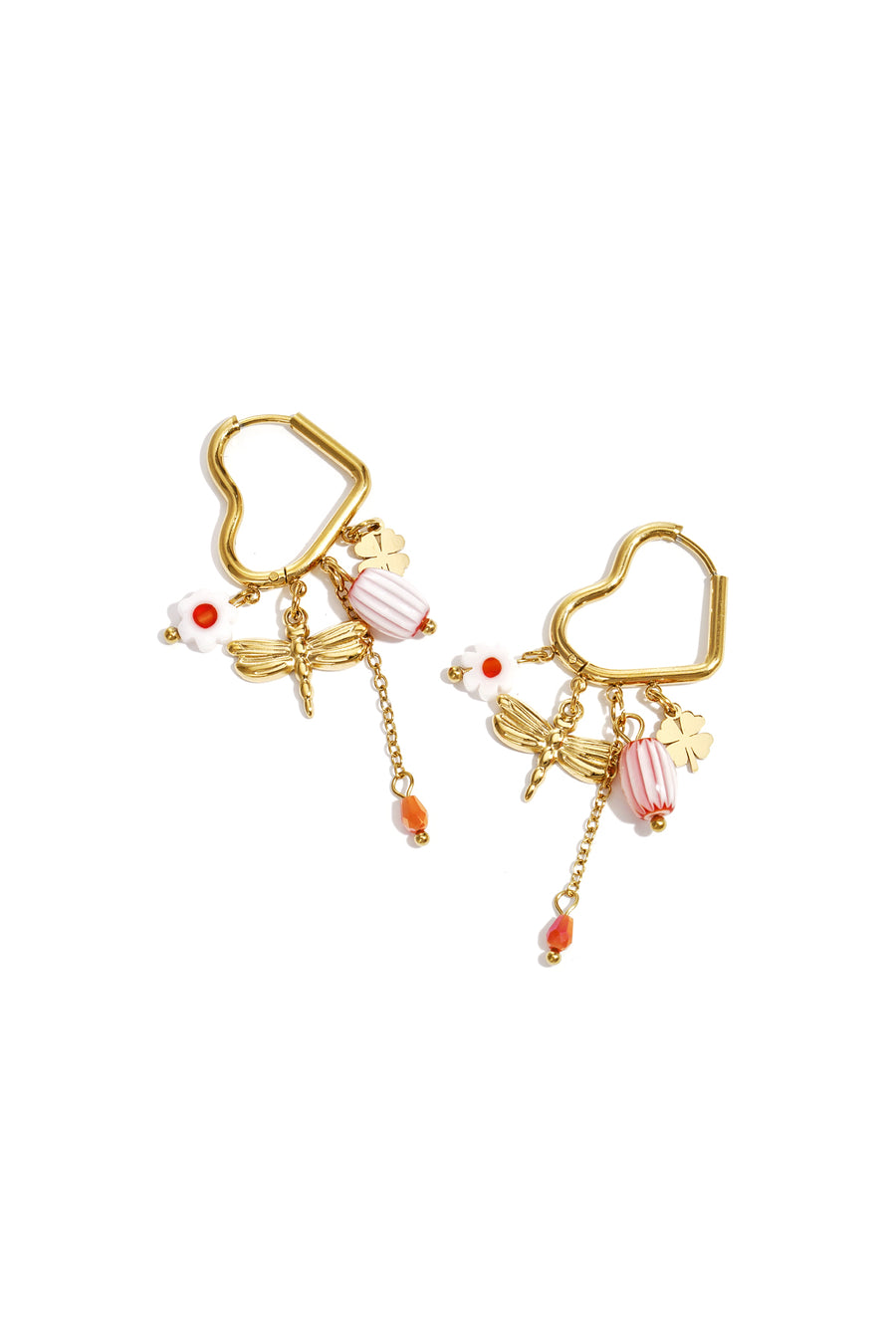 Creolen in hartvorm met kralen hangers en charms
