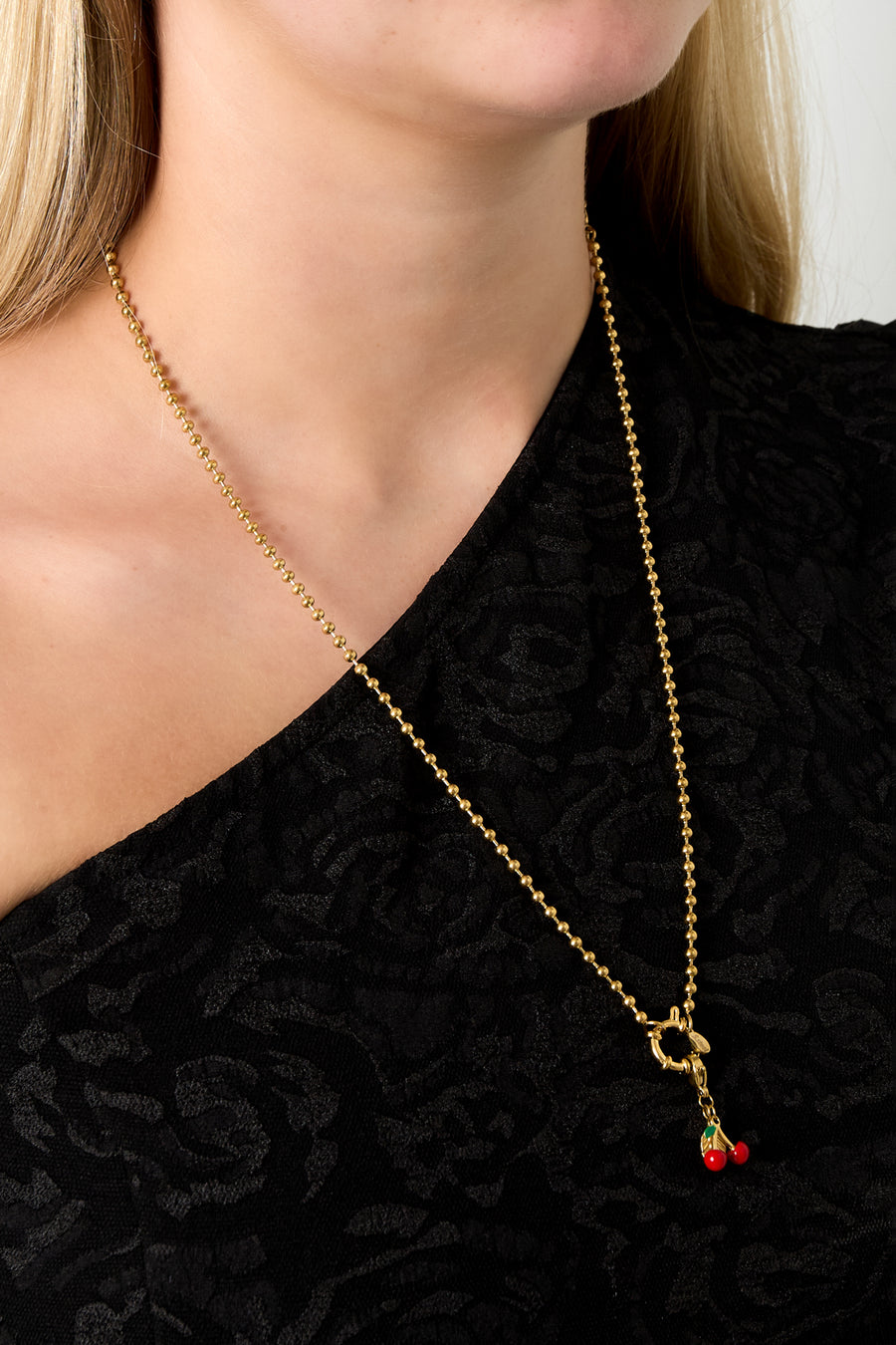 Collier à maillons en acier inoxydable pour femme avec détail maillon – doré