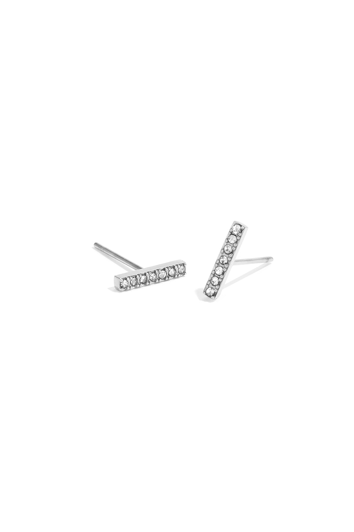 Women's stainless steel stud earrings with organic shape – gold colored