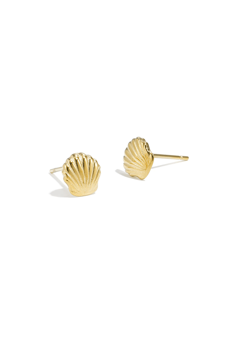Puces d'oreilles pour femmes en acier inoxydable avec motif coquillage – couleur or