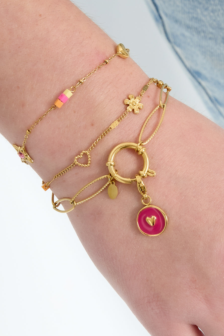Bracelet chaîne pour femmes en acier inoxydable avec détail maillon – couleur or
