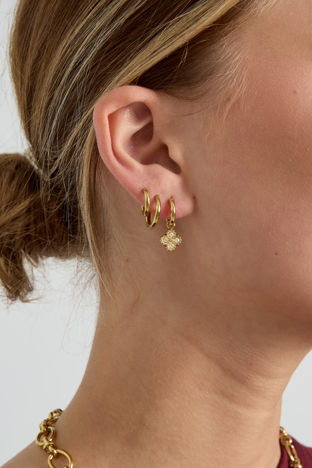 Boucles d'oreilles pendantes en acier inoxydable motif trèfle, couleur or, pour femme – photo 3