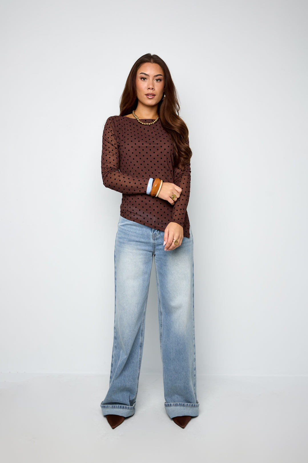 Dames blouse met stippen en lange mouwen – productfoto 2