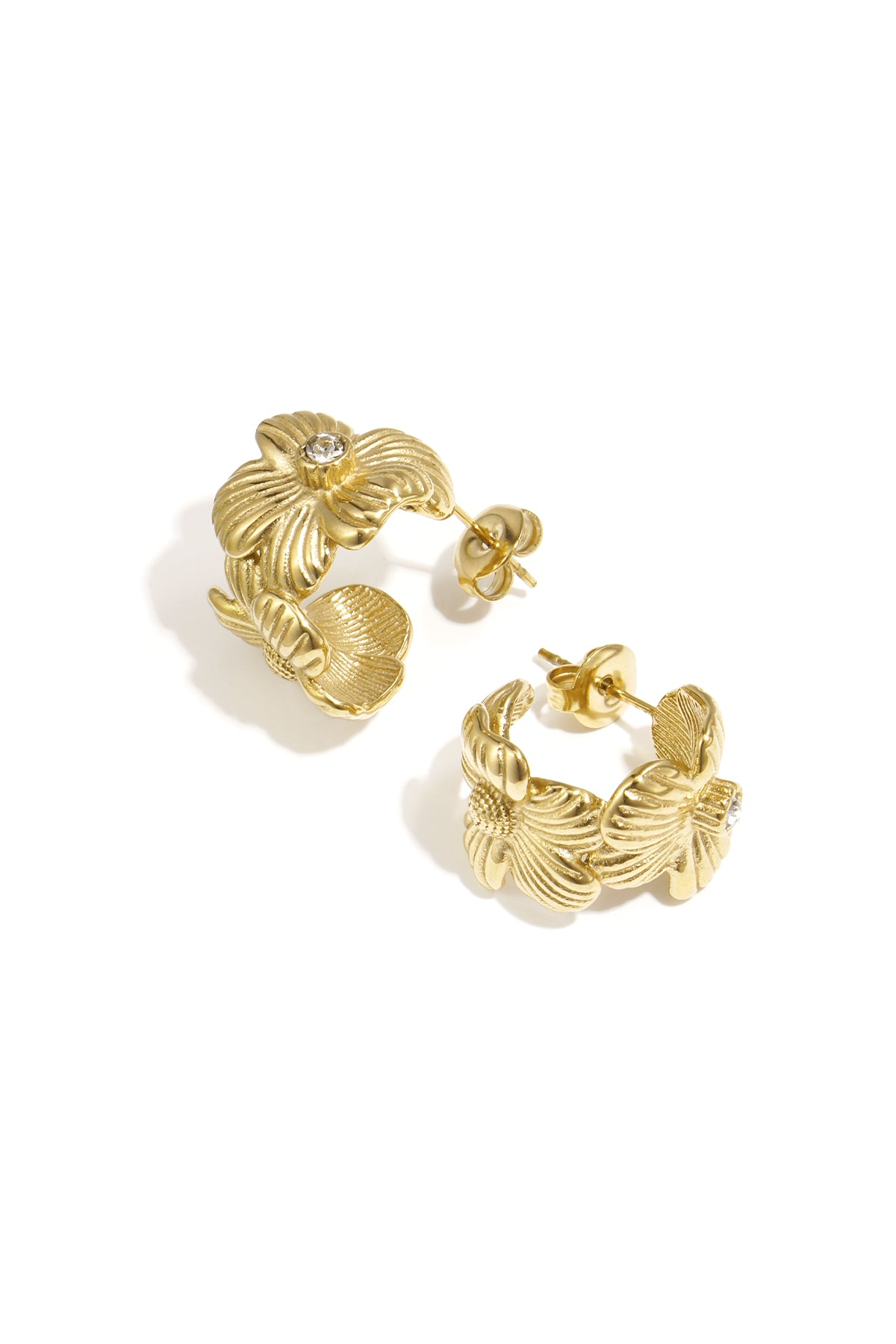Boucles d'oreilles pour femmes en acier inoxydable avec motif floral – couleur or et argent