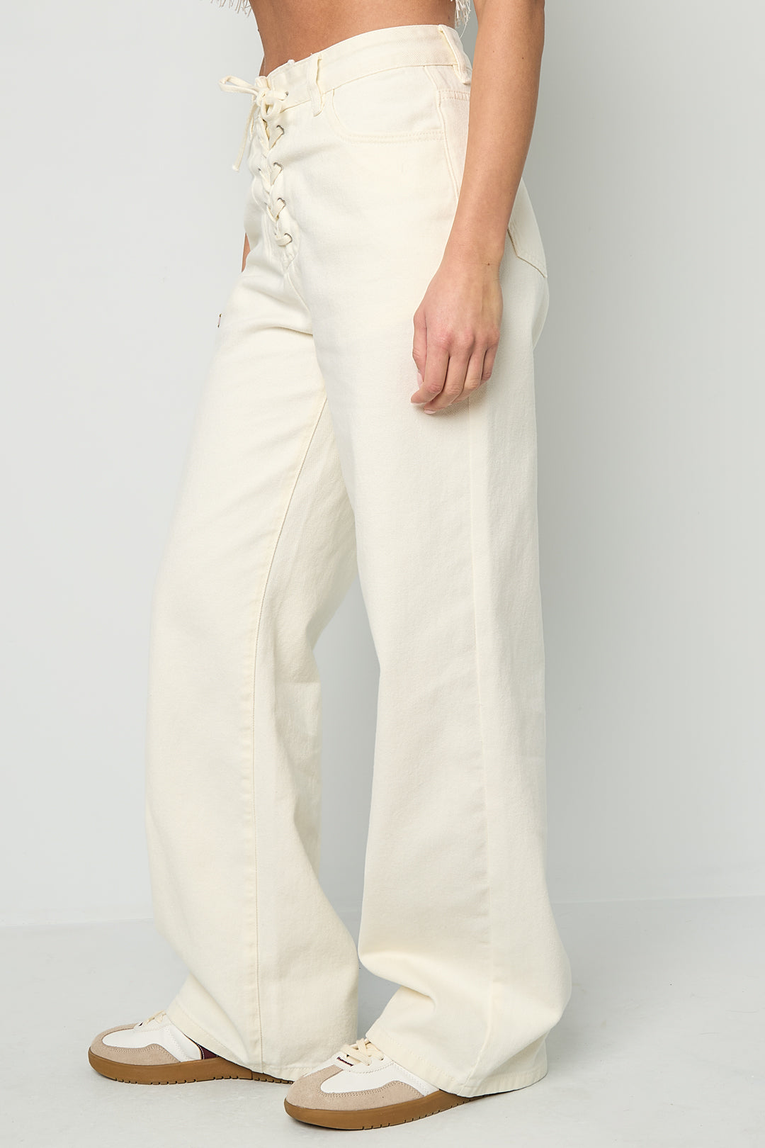 Dames witte jeans van geweven katoen met veterdetail – productfoto 5