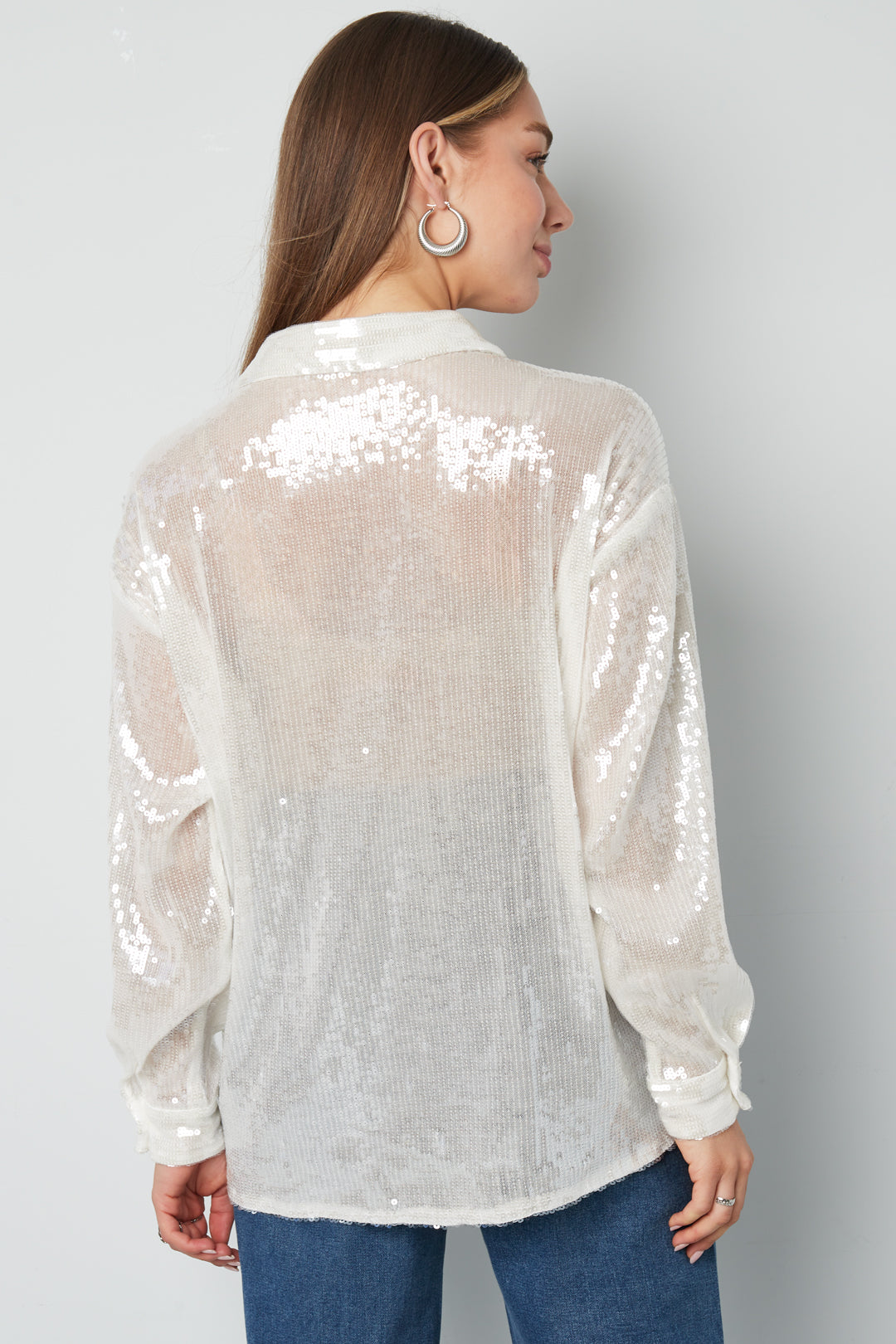 Women's blouse with an elegant look – image 6
