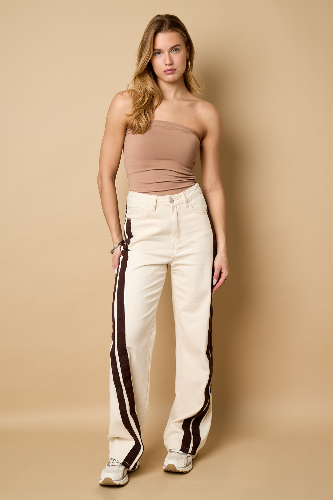 Dames korte bandeautop van gebreid nylon in drie kleuren – productfoto 6