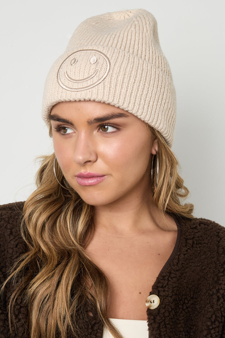 Dames muts met smiley van 100% polyester