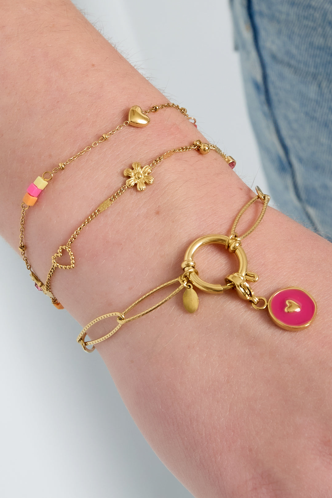 Bracelet jonc pour femme en acier inoxydable, pierre, strass avec motif floral – couleur or – photo 2
