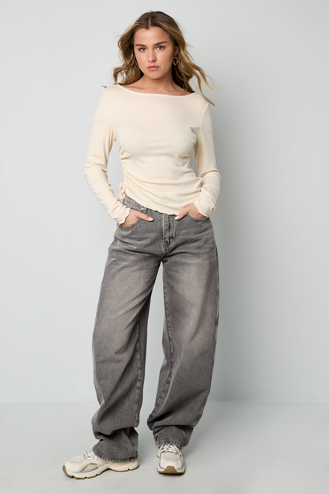 Dames geplooide gebreide longsleeve in vier kleuren – productfoto 10