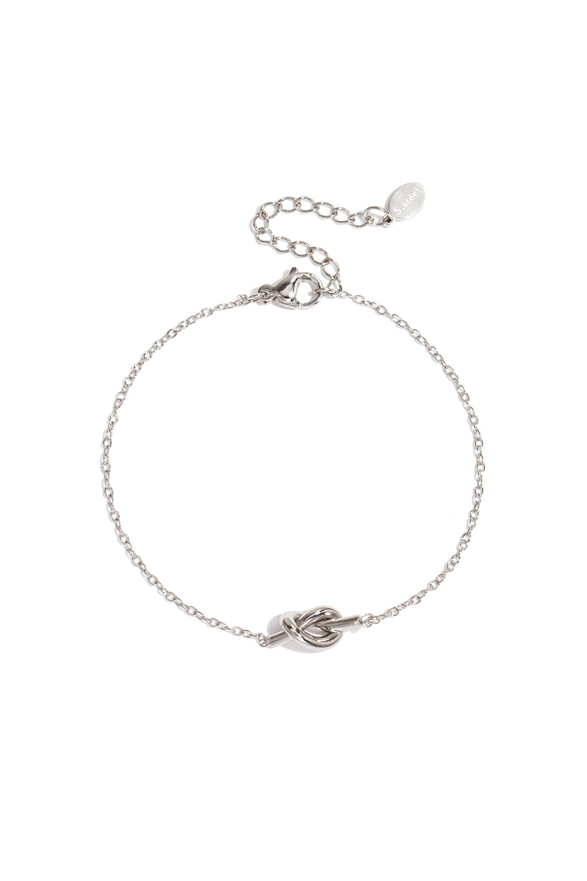 Simpele armband met geknoopte bedel