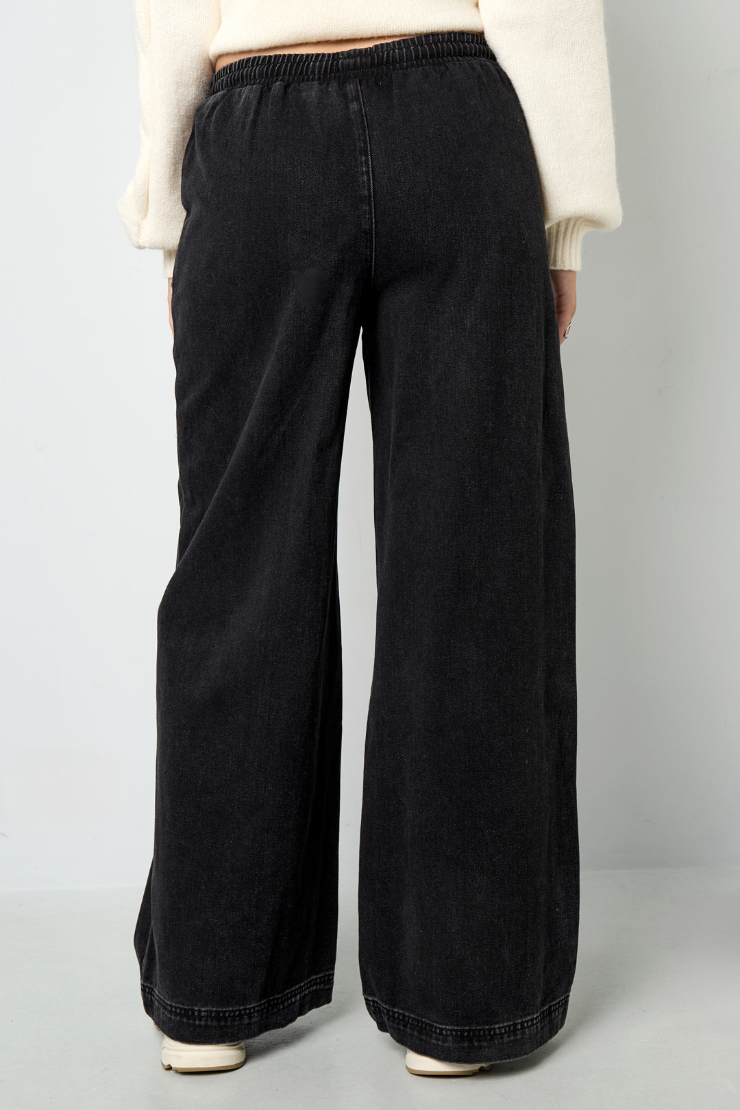 Women's wide-leg jeans – image 8