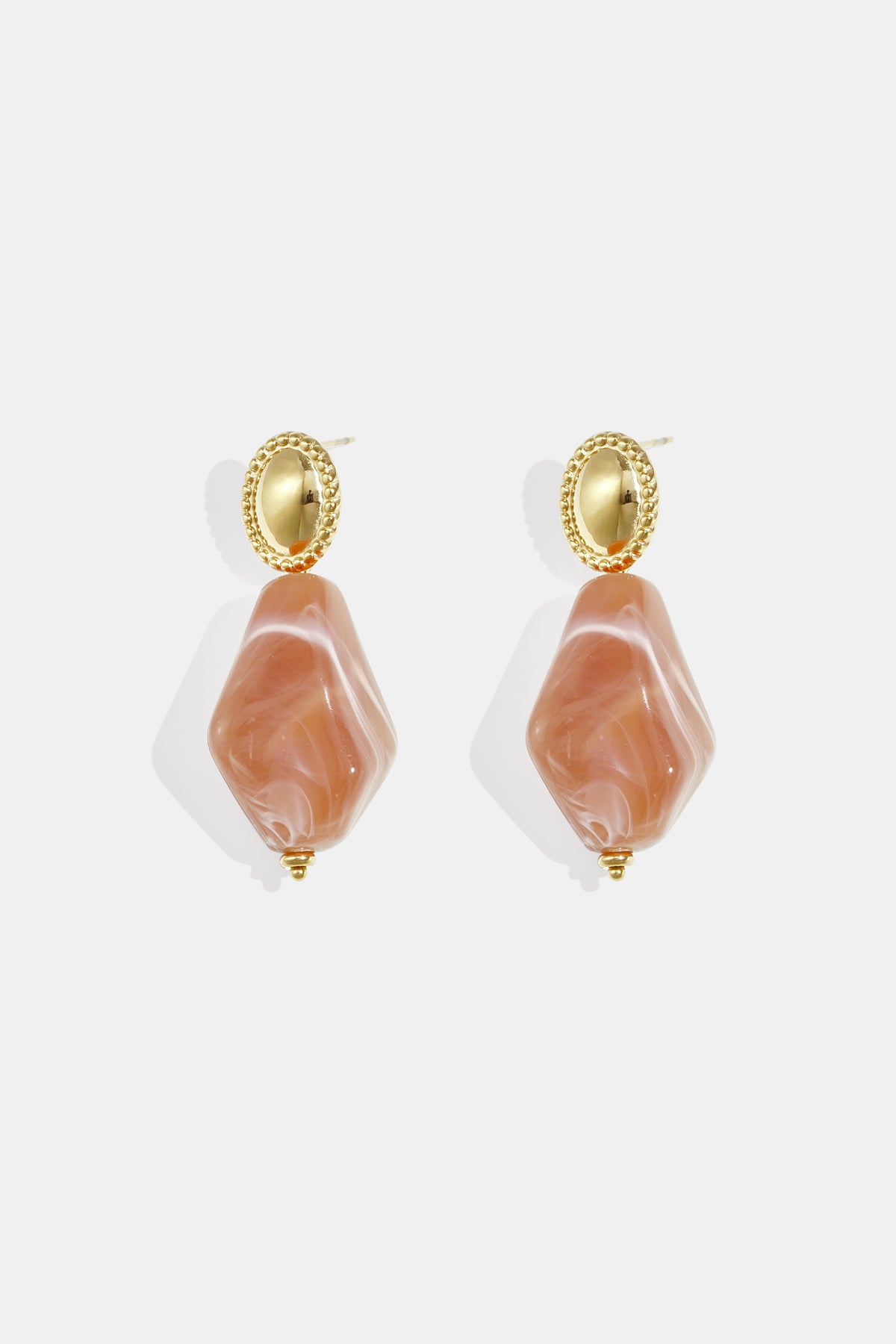 Oorbellen met natuursteen look