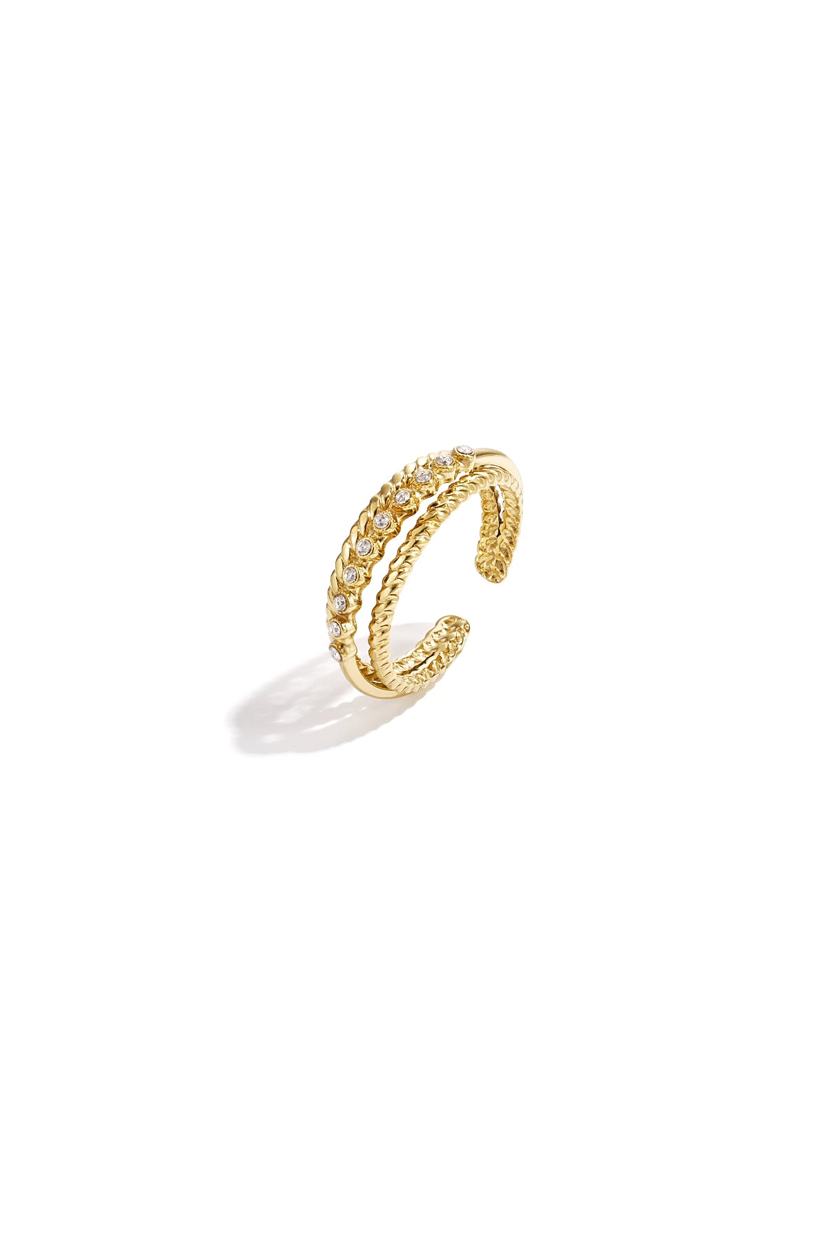 Minimalist stainless steel ring for women with a round shape – gold colored