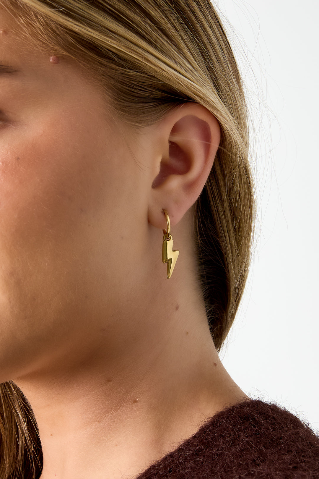 Boucles d'oreilles pendantes en acier inoxydable de forme organique pour femme – couleur or – photo 2