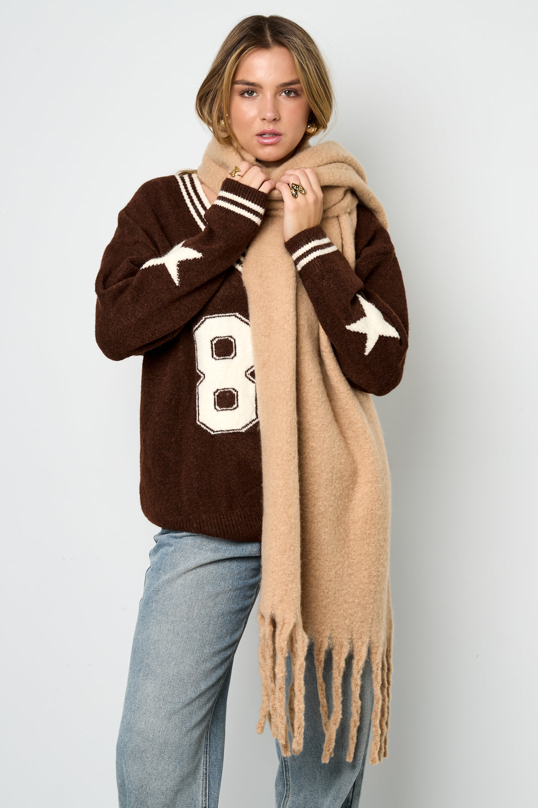 Women's winter scarf made of 100% polyester with a plain design – multiple colors – image 2