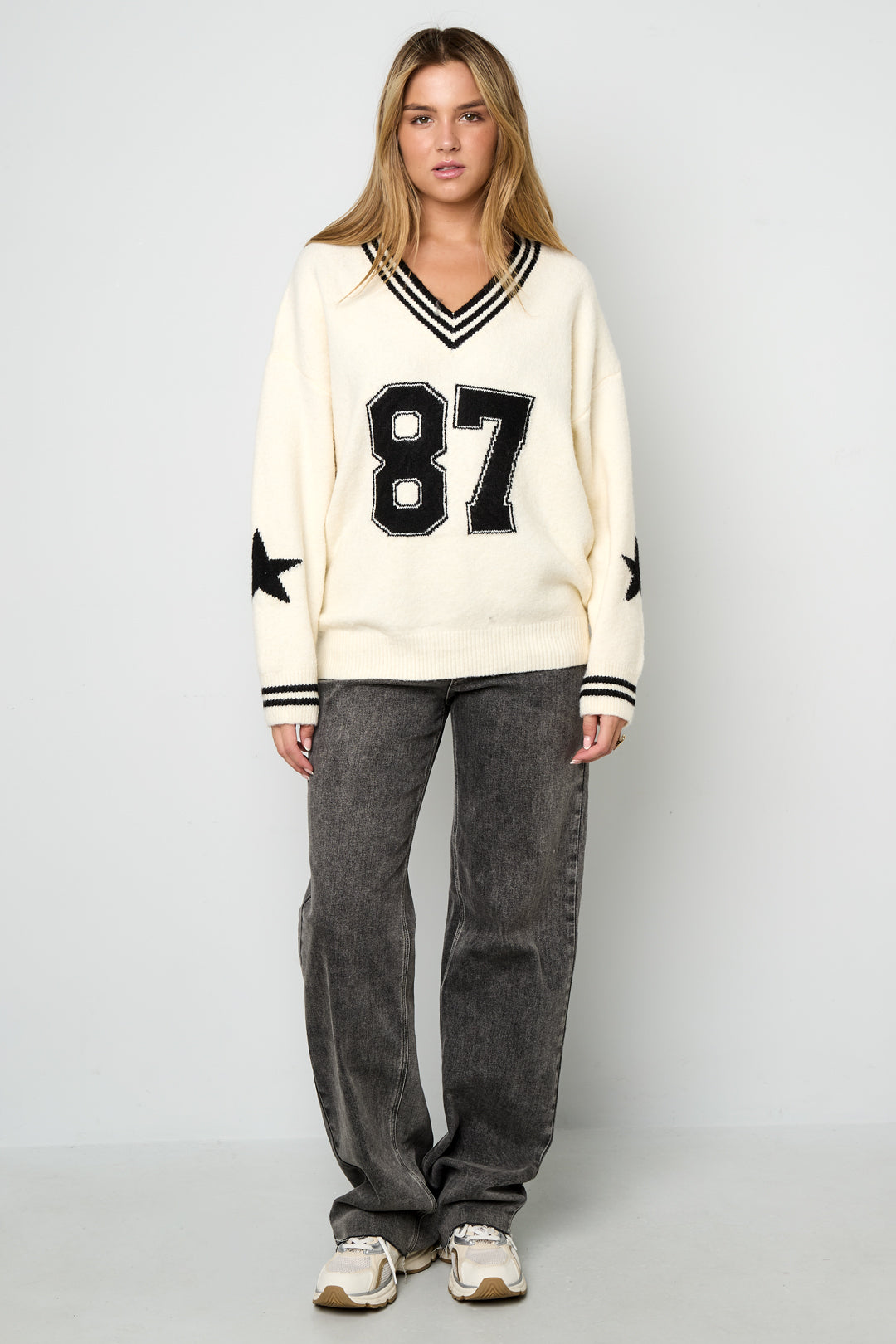 Dames 87 gebreide trui met kleurcontrast – productfoto 11