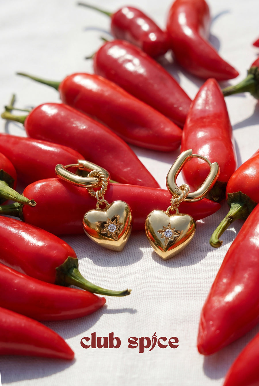 Boucles d'oreilles pendantes en acier inoxydable en forme de cœur pour femme – doré