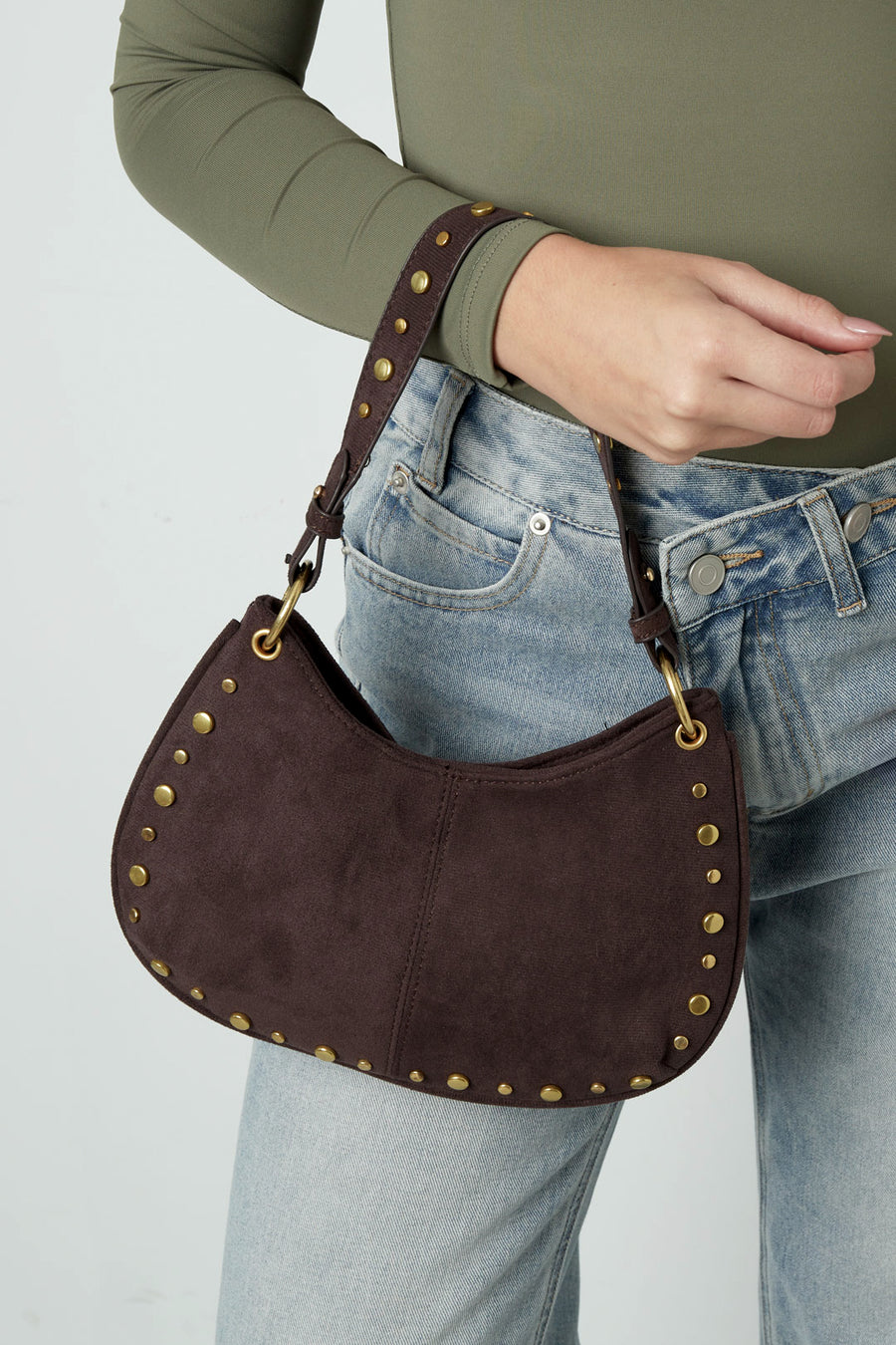 Sac à bandoulière pour femme en 95 % daim, 5 % métal avec clous décoratifs – marron