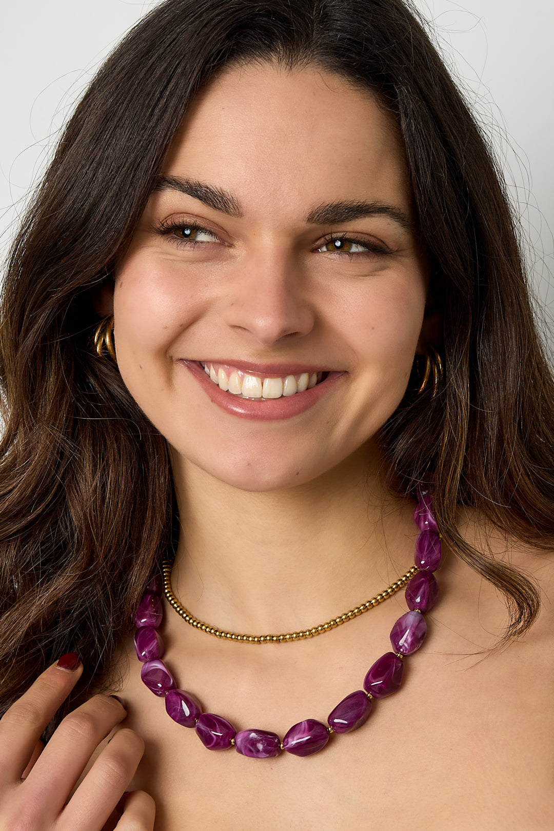 Acrylic Beaded Necklace for Women - Multi-Color - Casual – image 5
