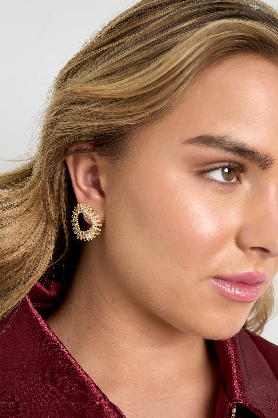 Women's Copper Heart-Shaped Party Earrings – Gold-Colored and Silver-Colored – image 2
