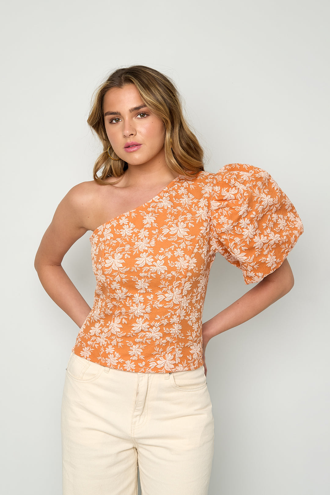 Dames one-shoulder top van polyester met bloemenprint – productfoto 2