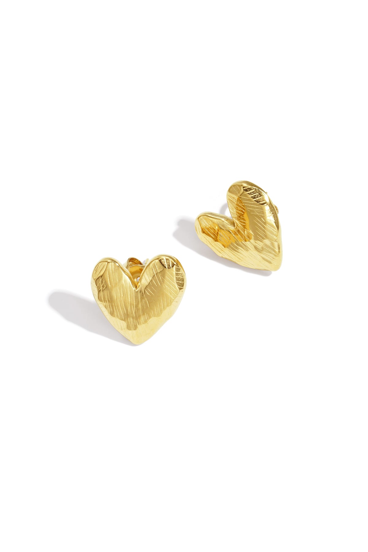 Puces d'oreilles cœur en acier inoxydable 304 doré pour femmes