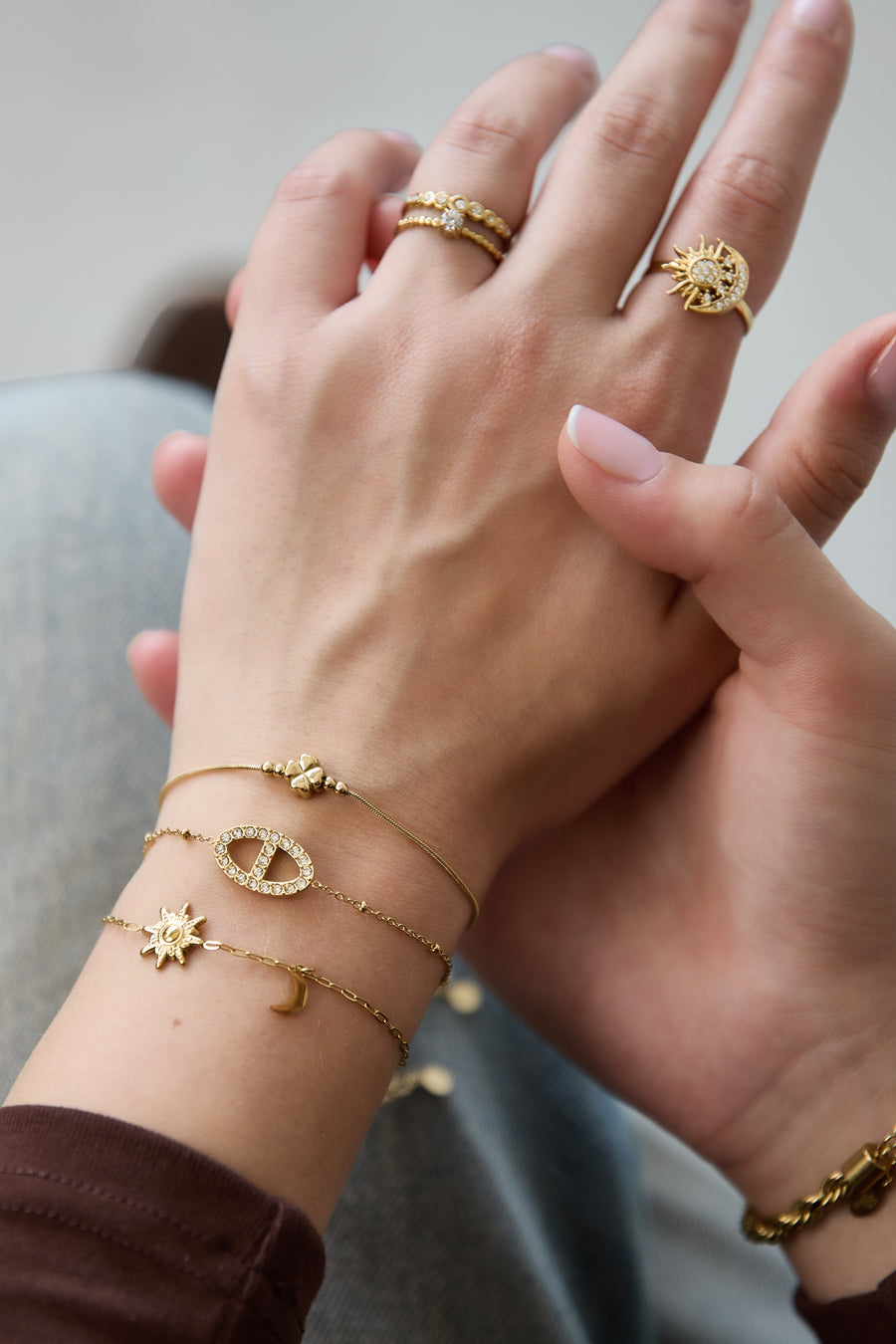 Bracelet à breloques pour femme en acier inoxydable avec forme organique et cœur
