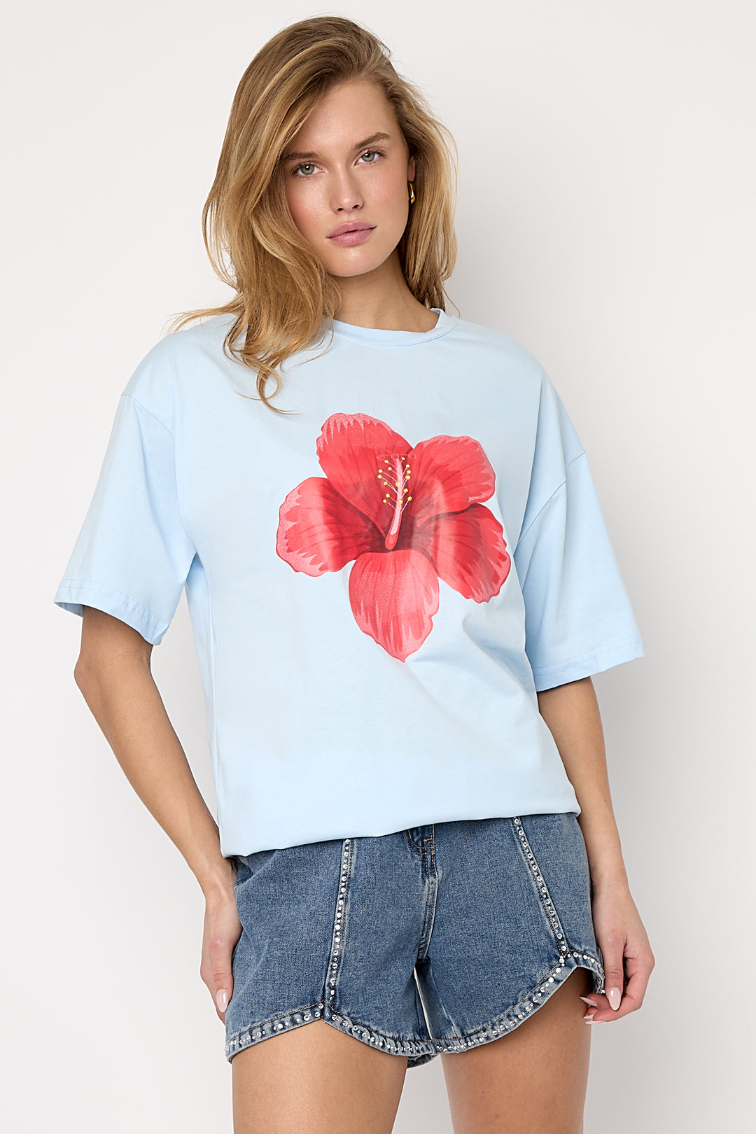 Tropisch bloemen T-shirt voor dames – productfoto 2