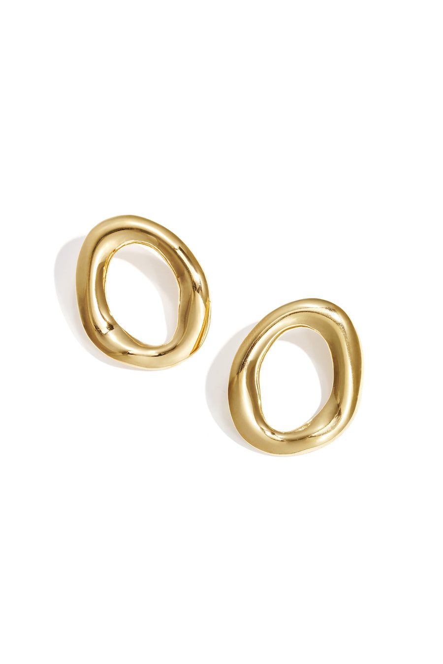 Stainless steel round stud earrings for women – gold and silver colored