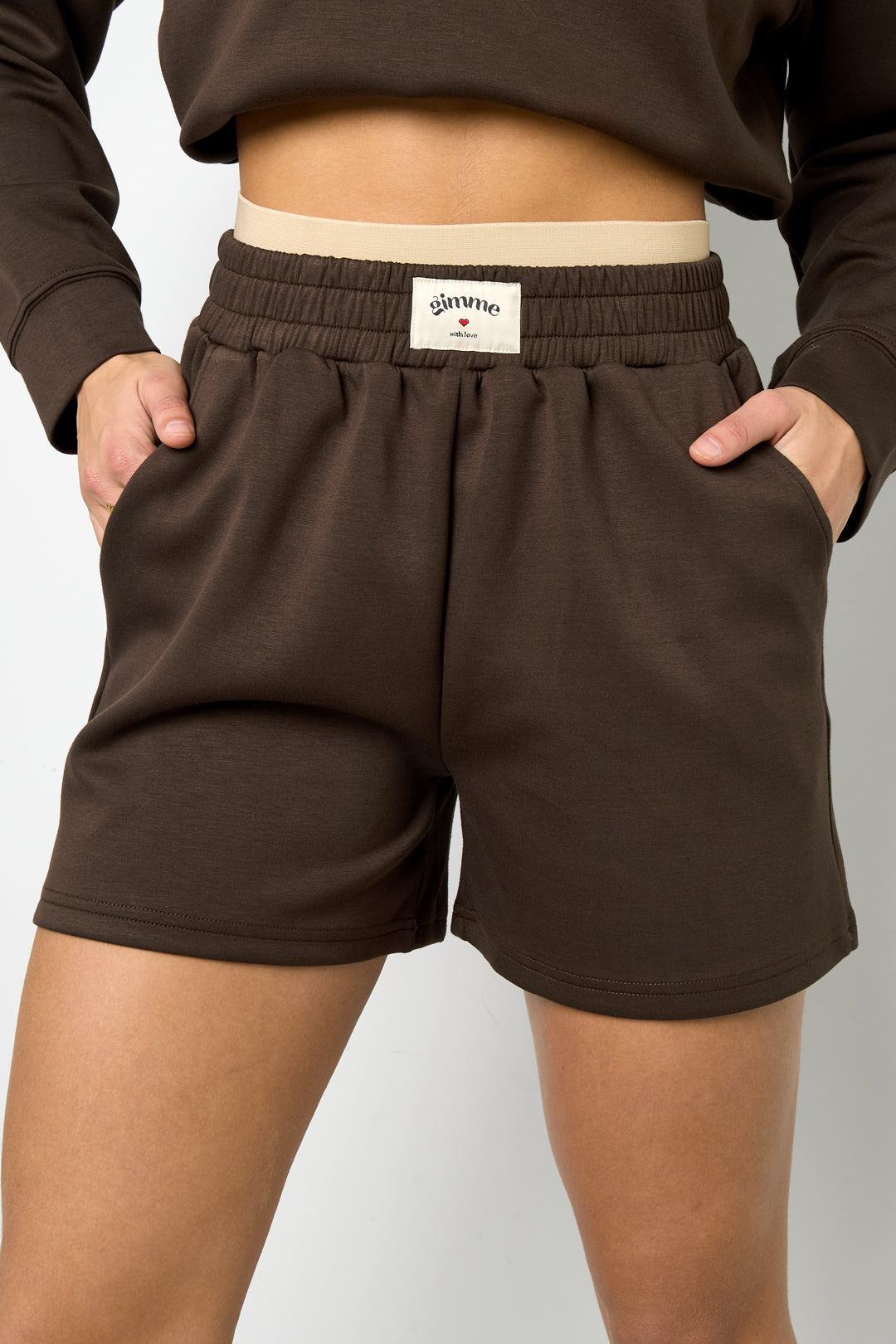 Dames sportieve shorts van gebreid polyester – productfoto 2