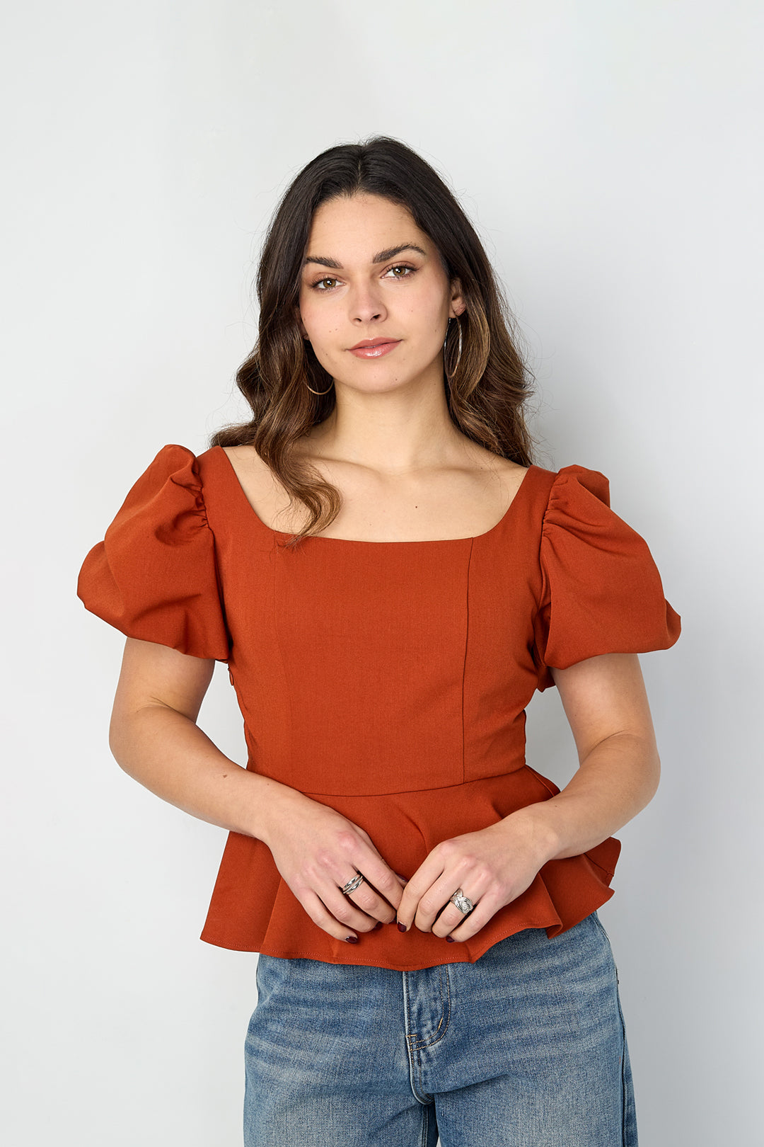 Dames Ariana top van polyester in drie effen kleuren – productfoto 2