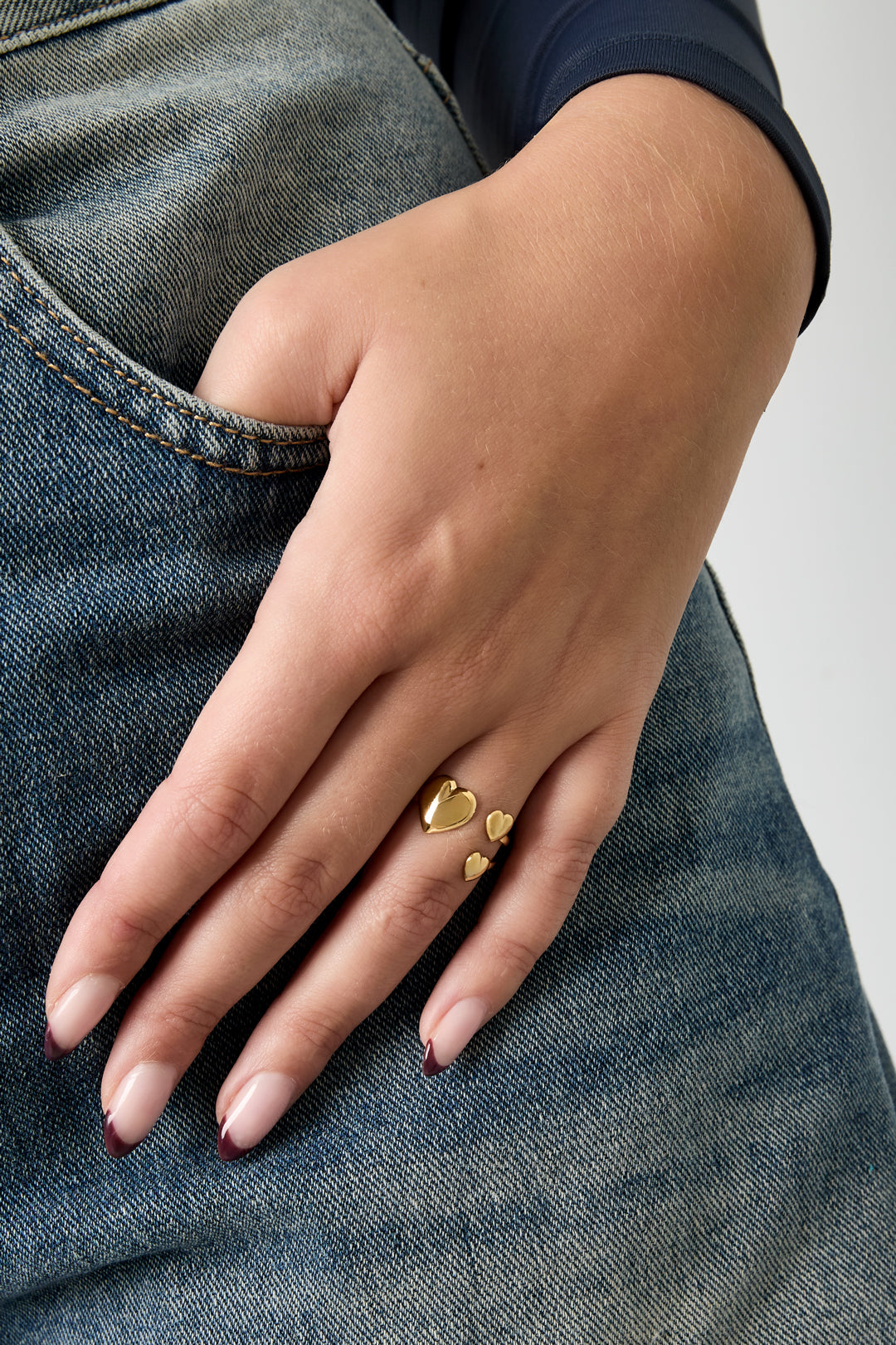 Minimalist Stainless Steel Women's Heart Ring – Gold Tone – image 2