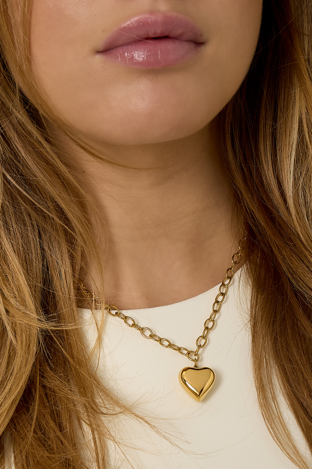Women's Necklace with Stainless Steel Heart-shaped Pendant – Gold-colored – image 3