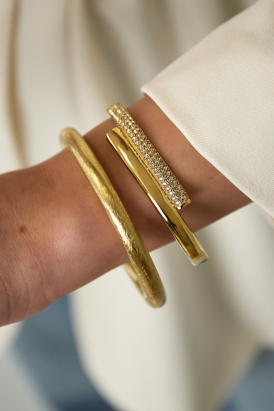 Bracelet jonc rond en acier inoxydable pour femmes – plusieurs coloris