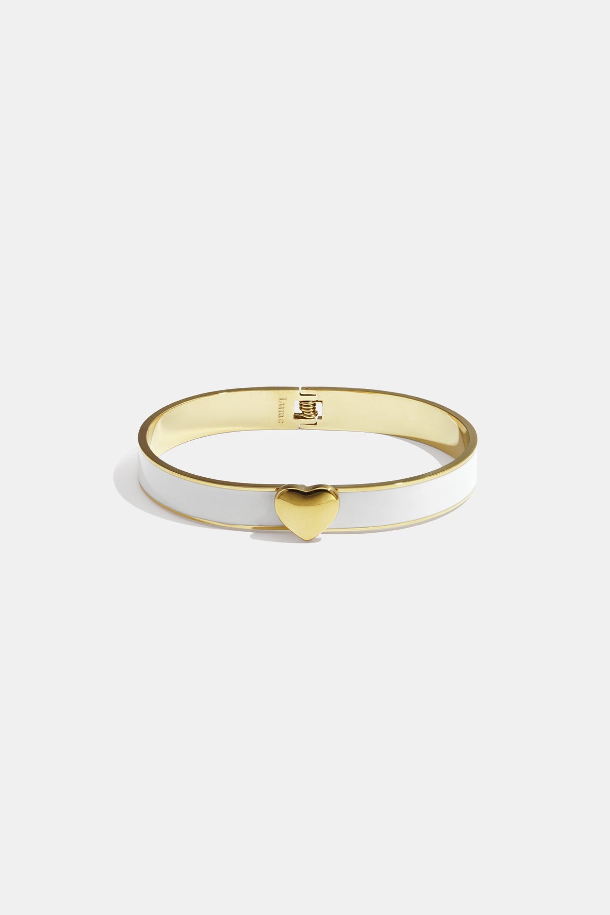 Armband in diverse kleuren met hart detail - 0,9 cm