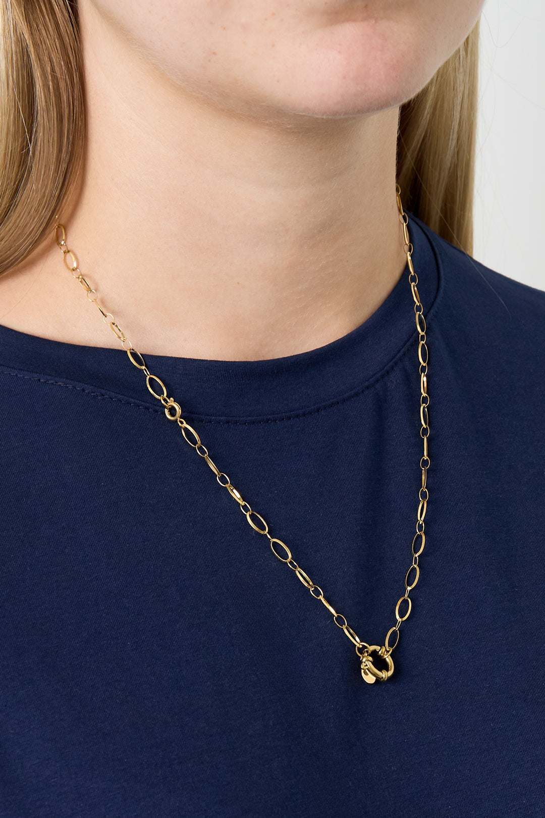 Women's Stainless Steel Chain Necklace with Link Detail - Gold Tone – image 4