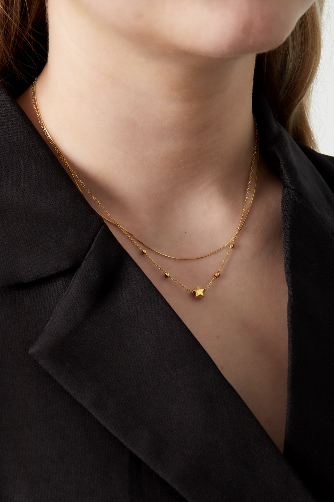 Layered women's necklace made of 304 stainless steel with star motif – gold-colored – image 2