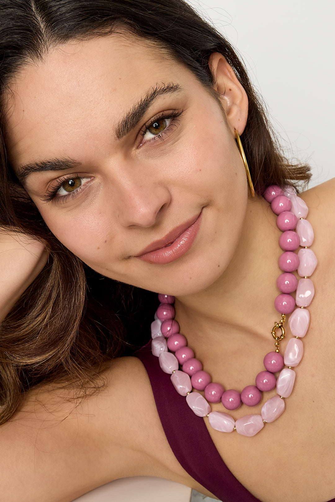 Acrylic Beaded Necklace for Women - Multi-Color - Casual – image 3