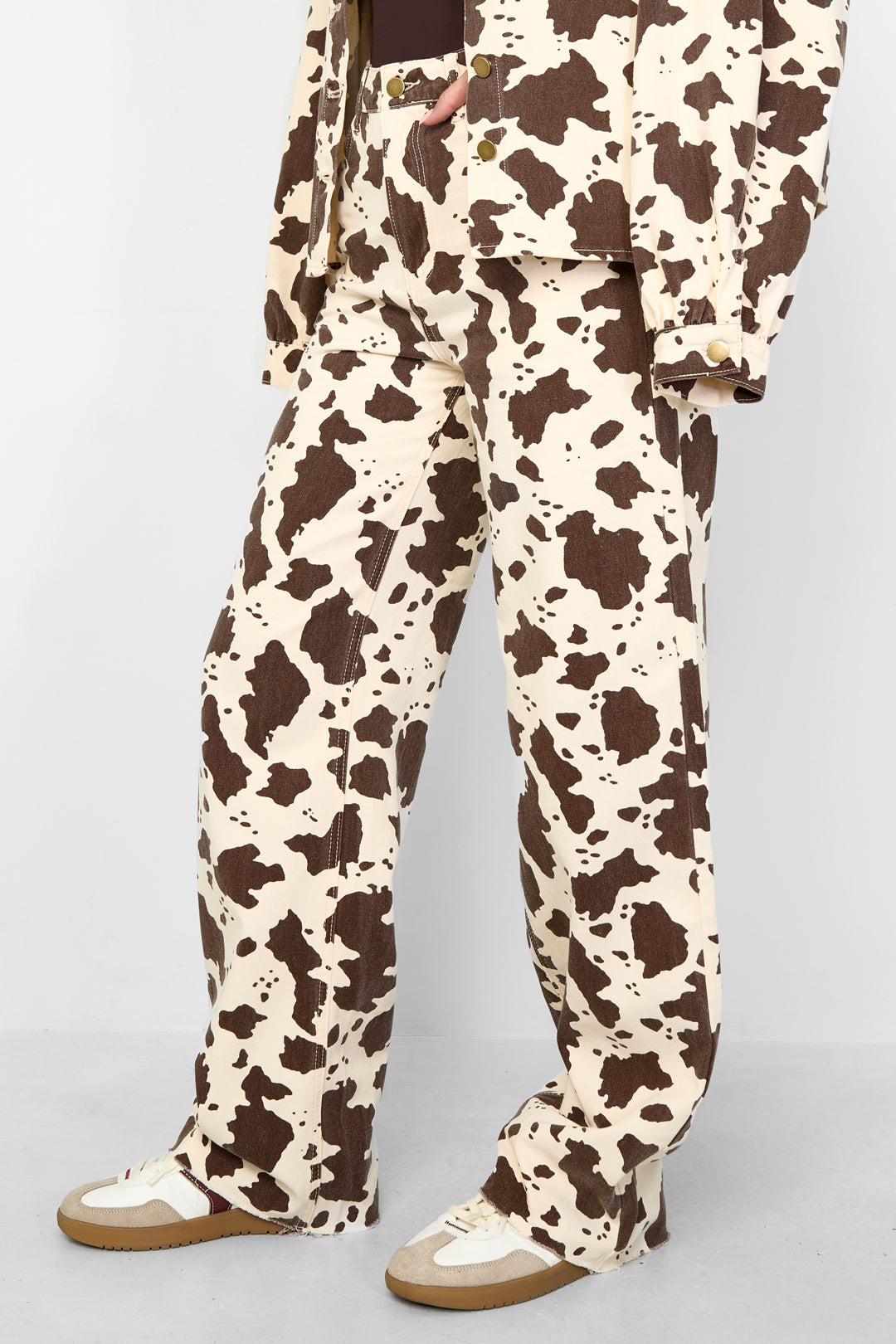 Tweedelige denimset met kleurcontrast – productfoto 7