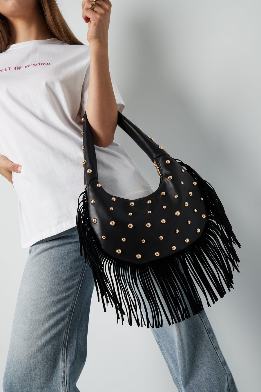 Sac à main pour femme 90% PU, 10% métal avec détails cloutés et détails pompon avec fermeture éclair