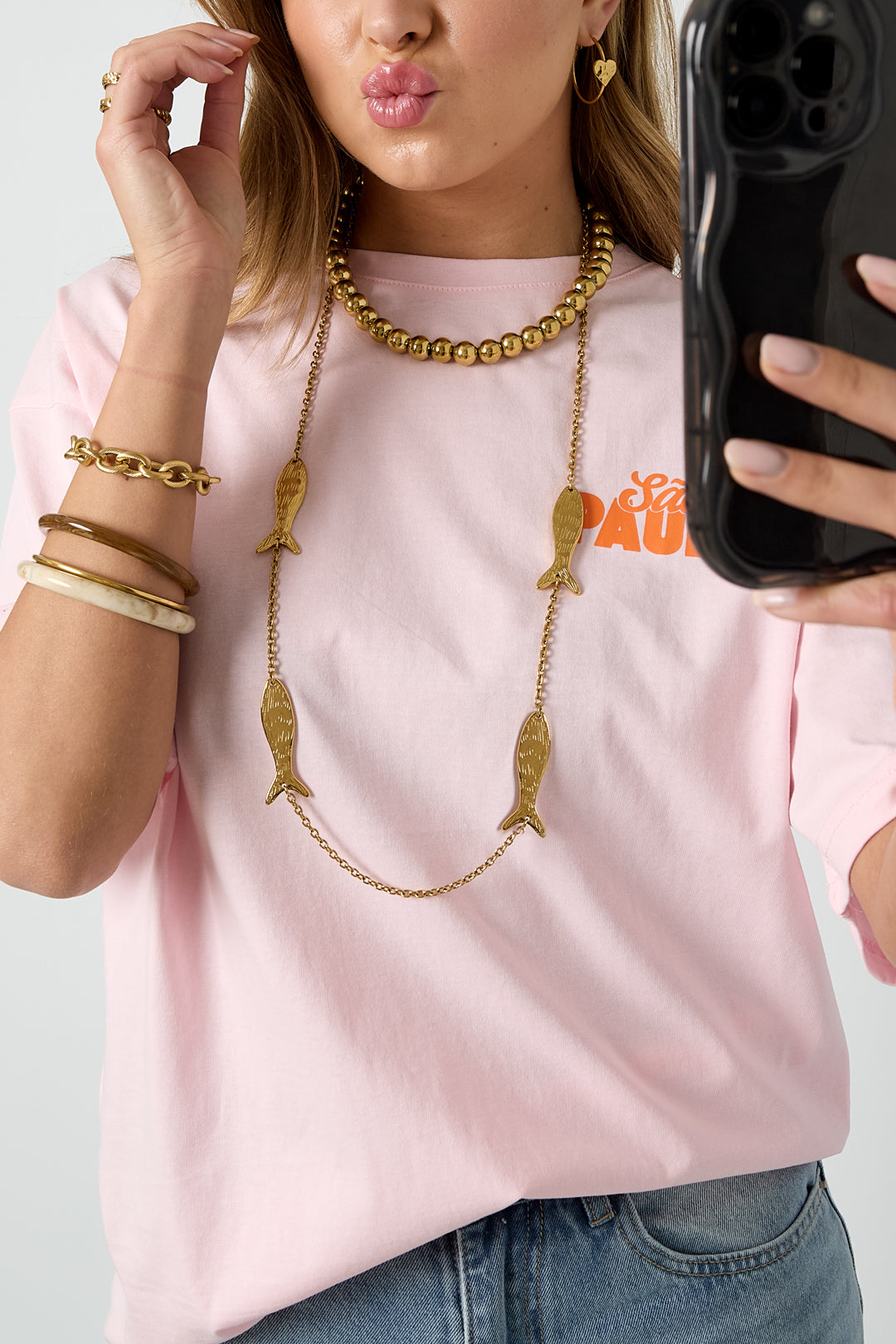 Lange ketting met vissen