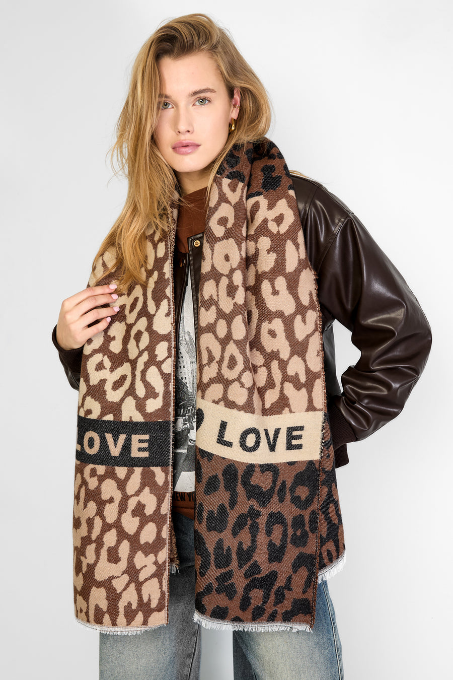 Écharpe d'hiver pour femmes 70% acrylique, 30% polyester à imprimé léopard – vert et gris