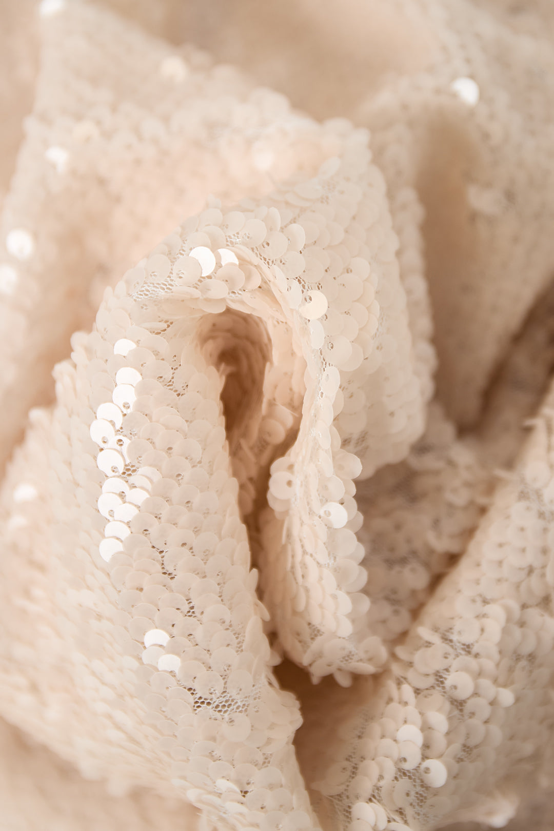 Damesjurk van polyester met watervaleffect en pailletten – productfoto 6