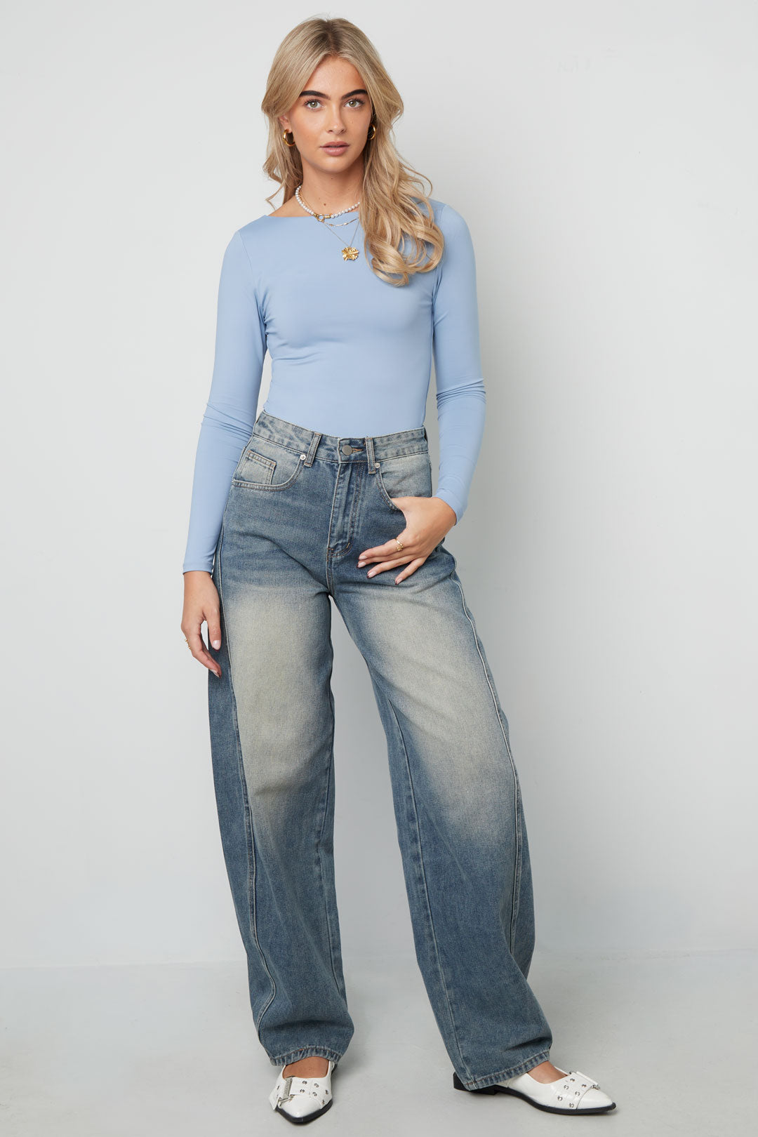 Dames basic body van gebreid nylon in vier kleuren – productfoto 9