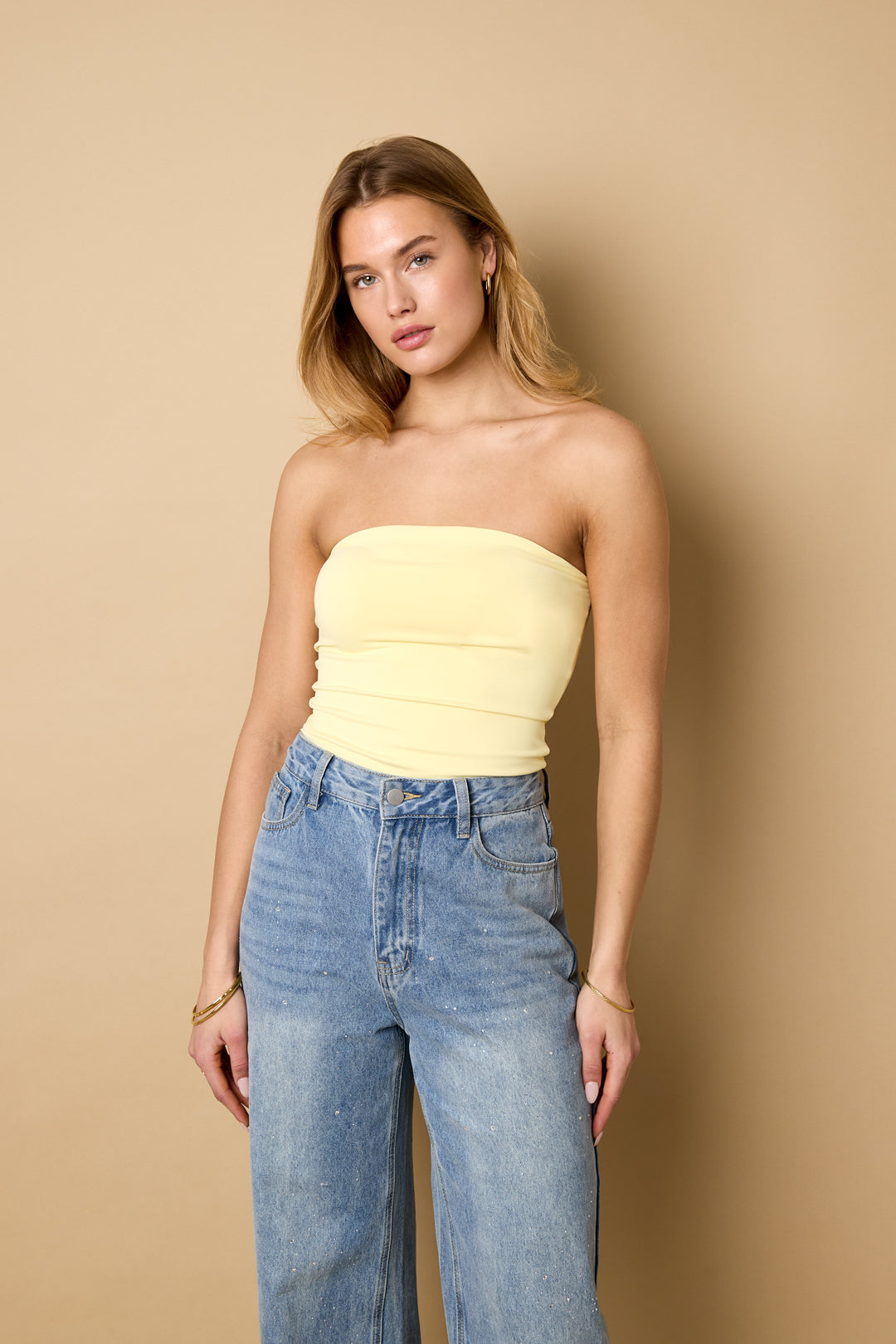 Dames korte bandeautop van gebreid nylon in drie kleuren – productfoto 9